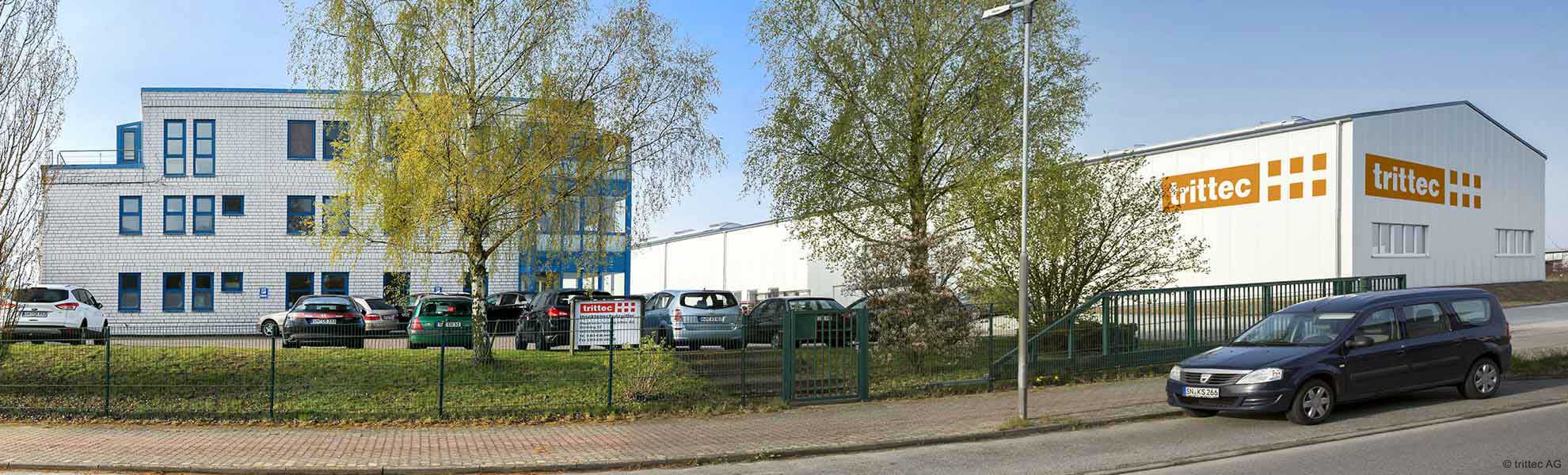 Blick auf das Firmengelände der trittec AG am Hauptsitz in Wittenförden (Deutschland)